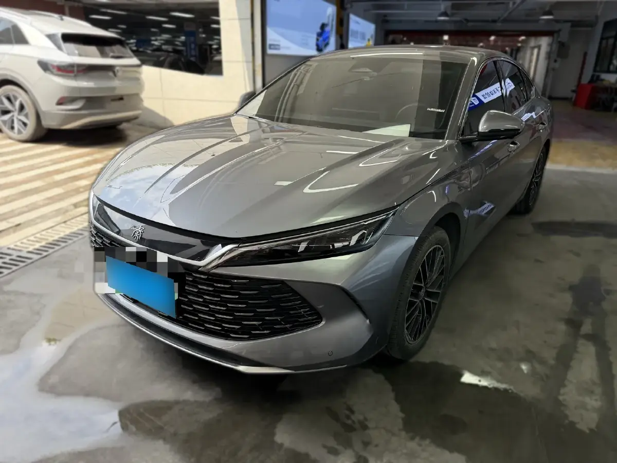 2024 BYD QinL 1.5L 101HP L4 E-CVT PHEV 15.87KWH