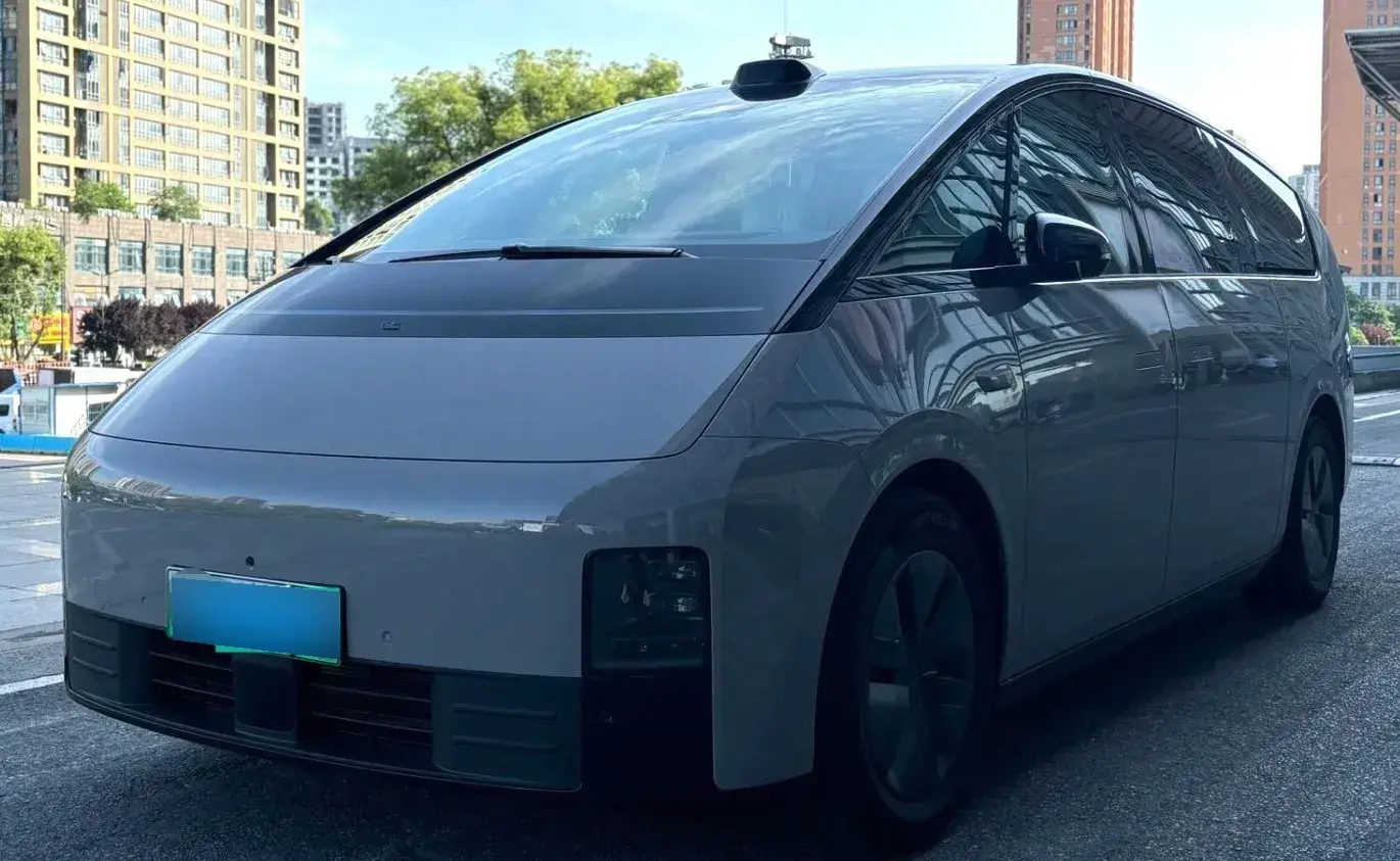 2024 Li MEGA BEV 102.7KWH