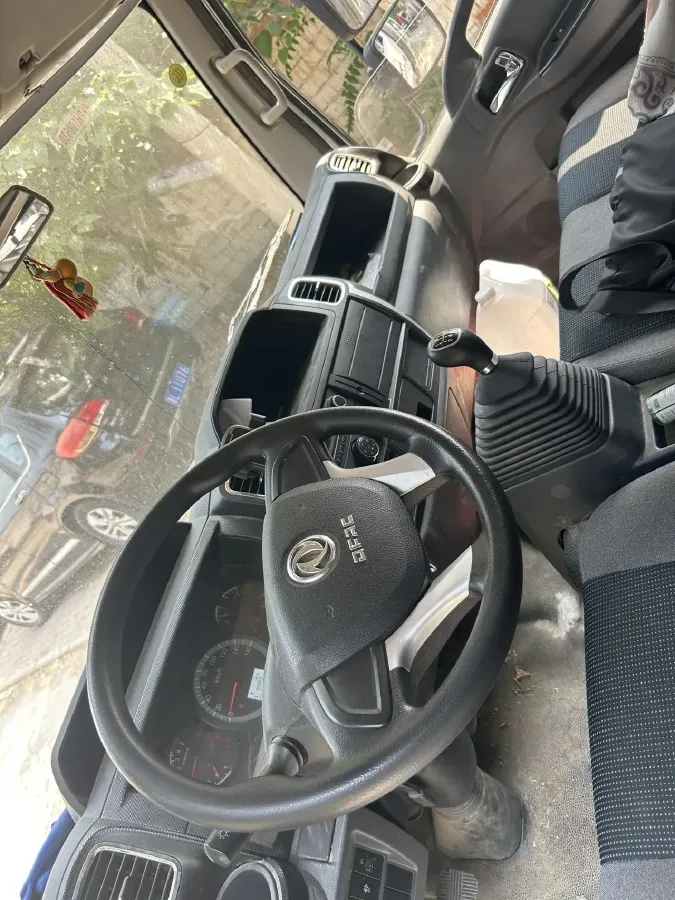 2015 Dongfeng DongFeng Pickup 2.4T 82HP L4 5MT,autocango,china used car exporter,china ev exporter,chinese used car exporter,chinese used ev exporter