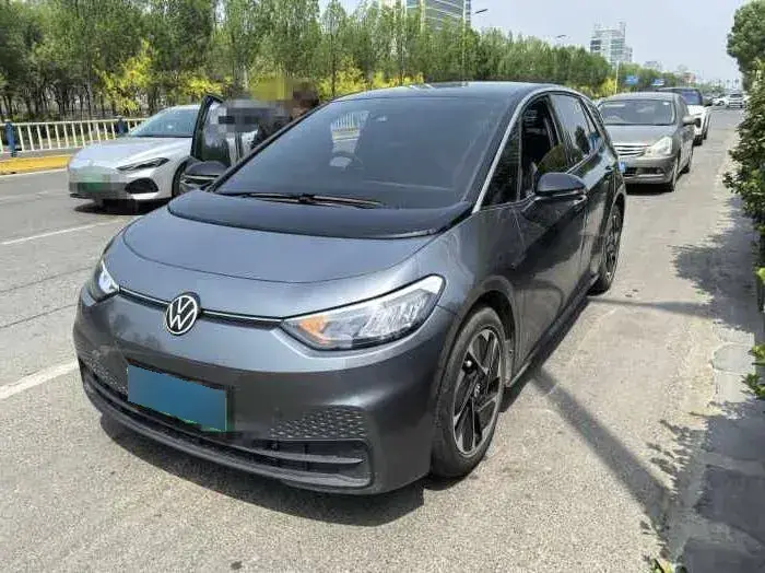 2023 Volkswagen ID.3 BEV 52.8KWH