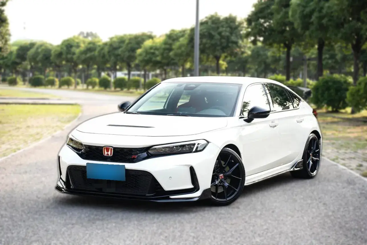 2023 Honda Civic 2.0T 300HP L4 6MT
