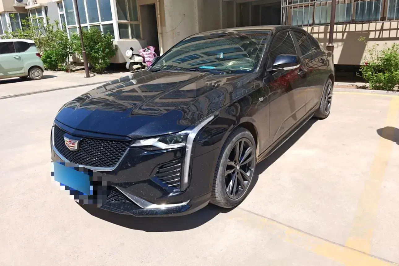 2023 Cadillac CT4 1.5T 211HP L4 8AT