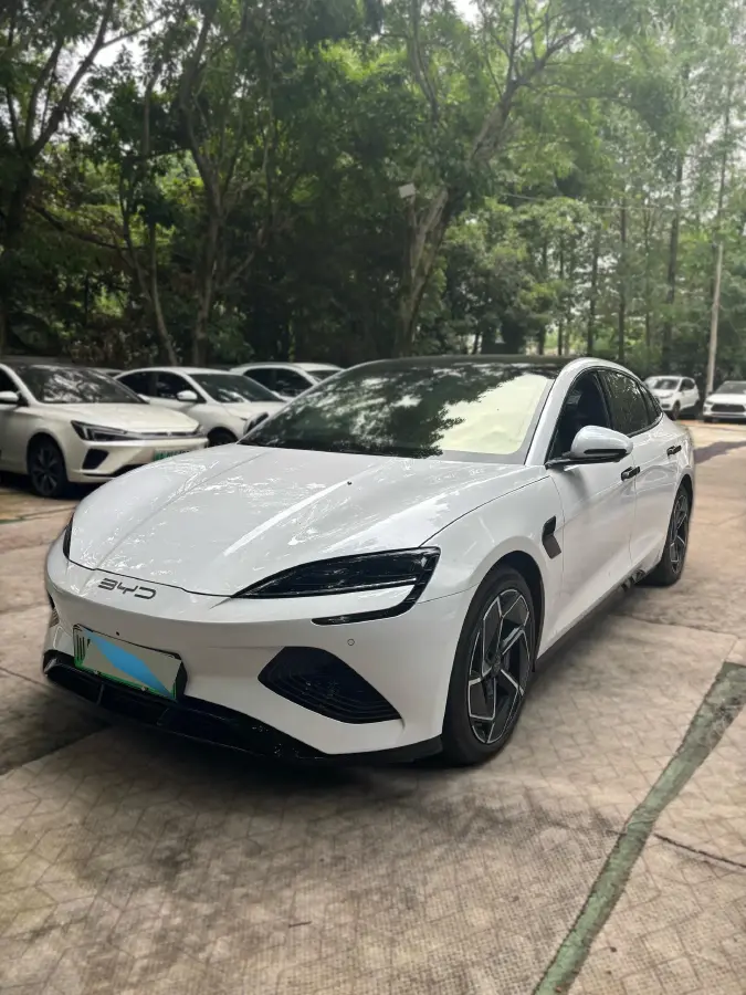 2022 BYD Seal BEV 82.5KWH