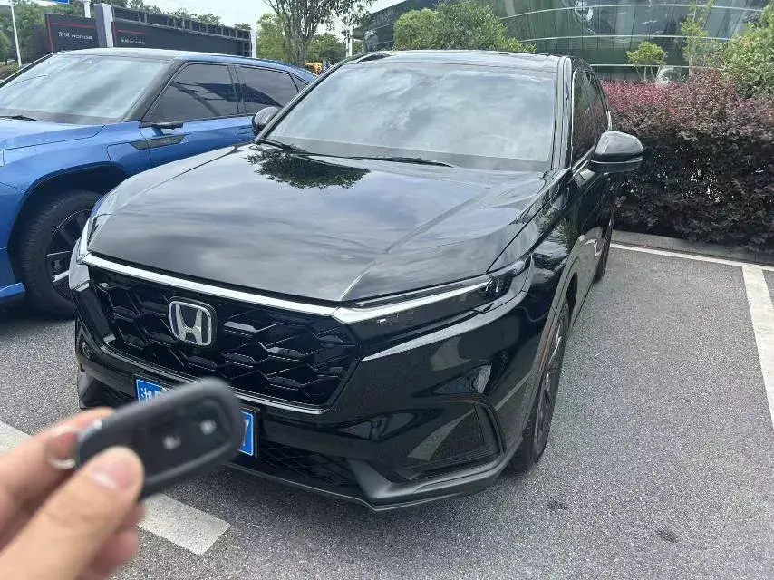 2023 Honda CR-V 2.0L 150HP L4 E-CVT Hybrid