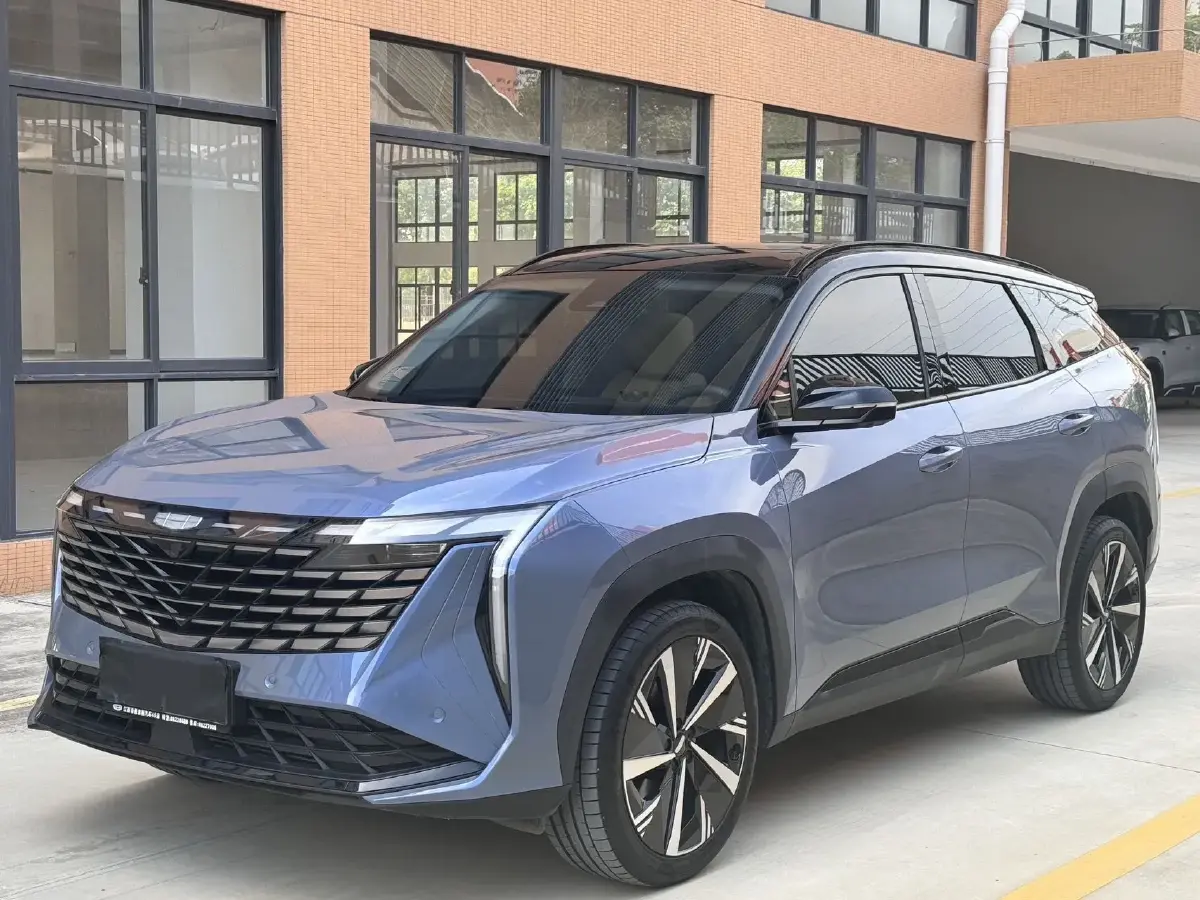 2023 Geely StarRay 1.5T 181HP L4 7DCT
