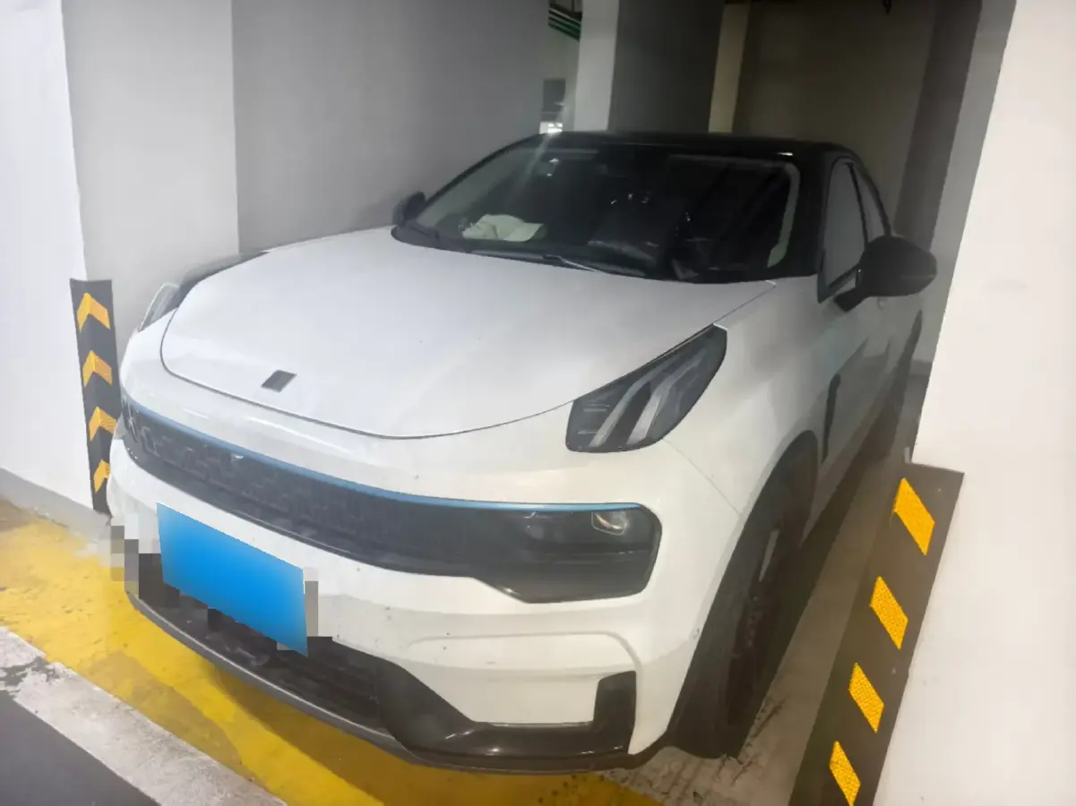 2022 LYNK&CO 05 2.0T 254HP L4 8AT