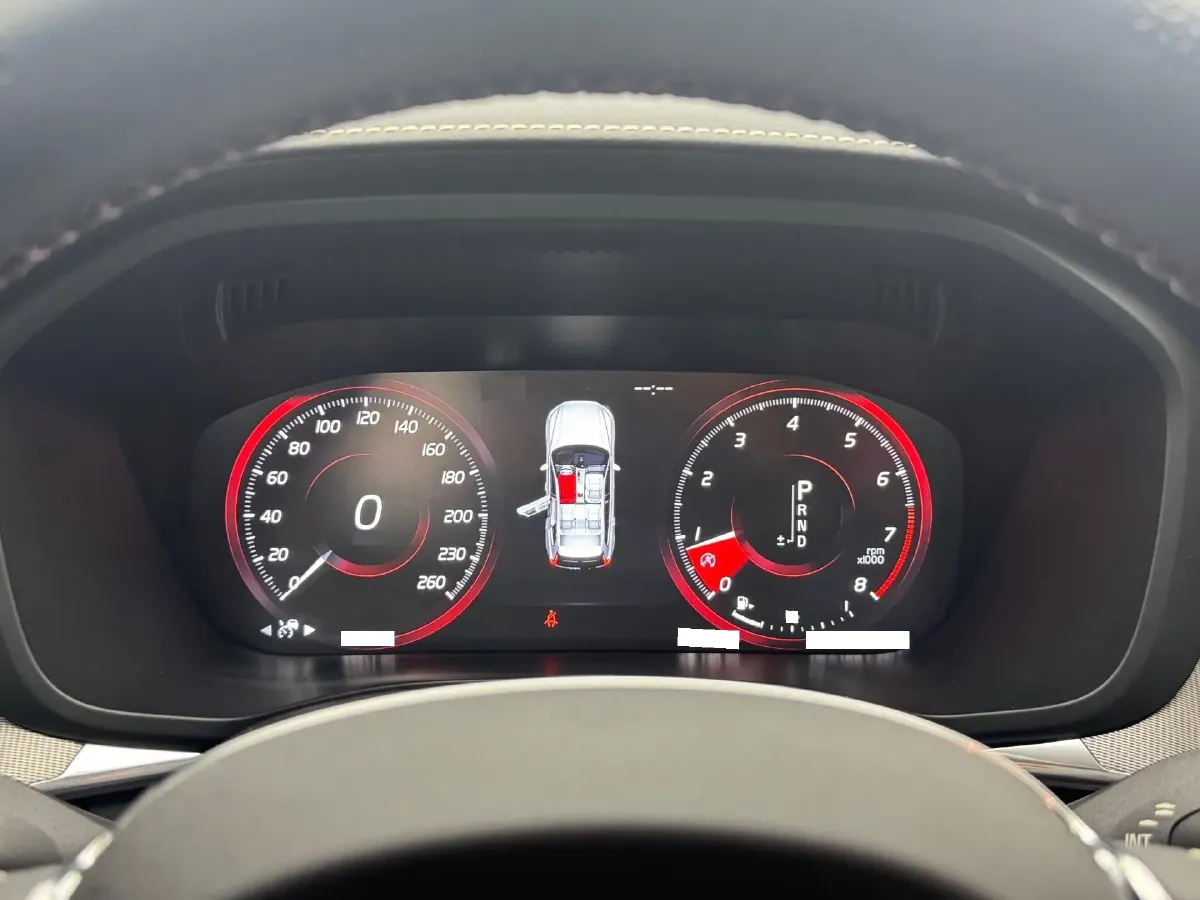 2020 Volvo XC60 2.0T 254HP L4 8AT,autocango,china used car exporter,china ev exporter,chinese used car exporter,chinese used ev exporter