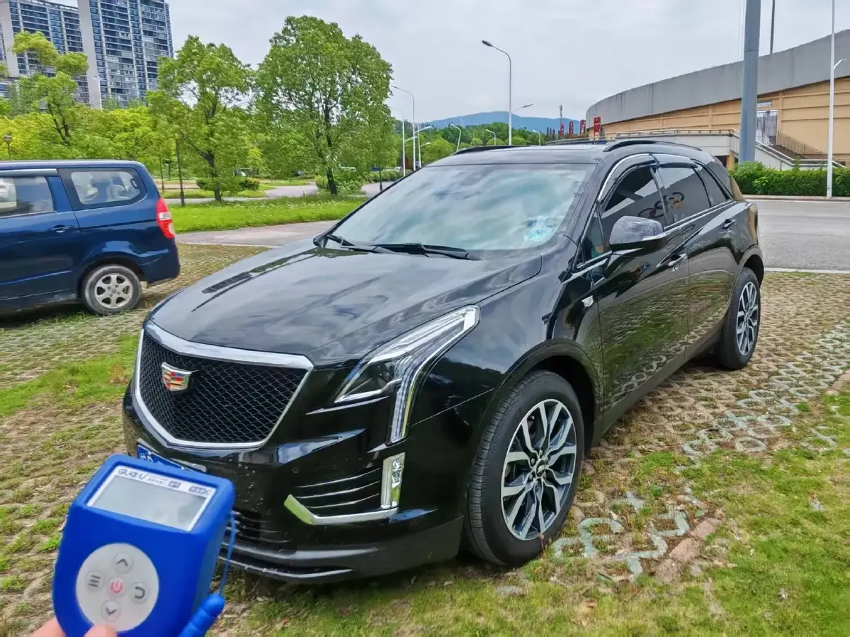 2024 Cadillac XT5 2.0T 237HP L4 9AT