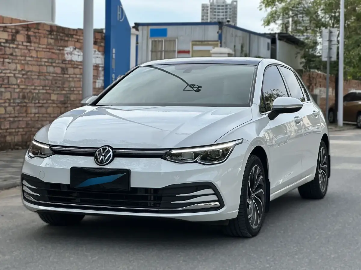 2021 Volkswagen Golf 1.4T 150HP L4 7DCT