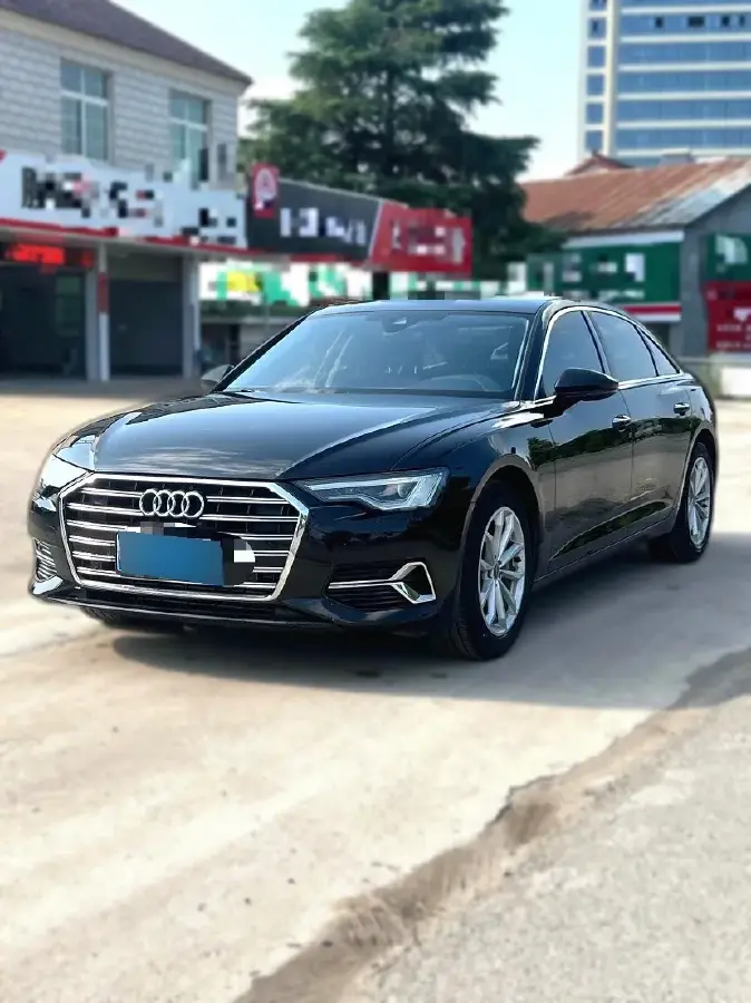 2023 Audi A6L 2.0T 190HP L4 7DCT