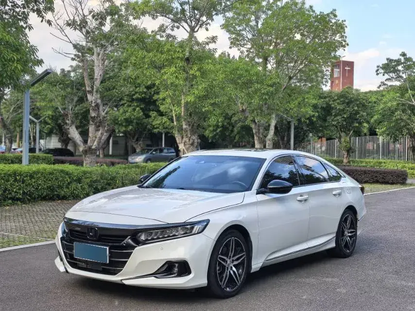 2022 Honda Accord 1.5T 194HP L4 CVT
