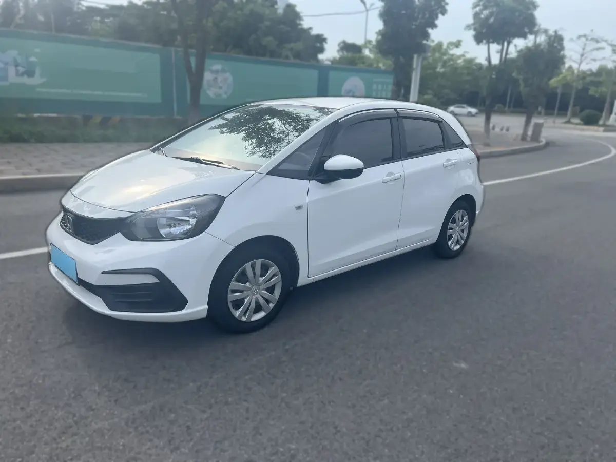 2023 Honda Fit 1.5L 124HP L4 CVT