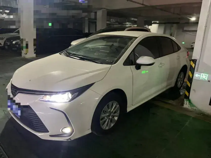 2021 Toyota Corolla 1.2T 116HP L4 CVT