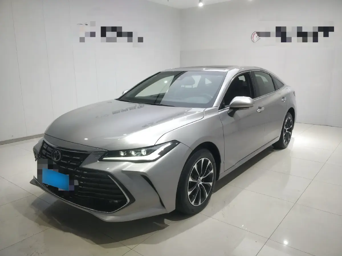 2022 Toyota Avalon 2.5L 209HP L4 8AT