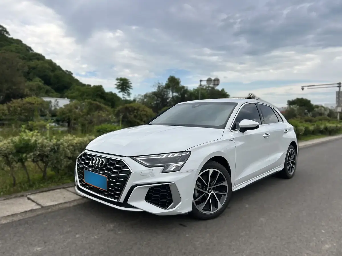 2022 Audi A3 1.4T 150HP L4 7DCT