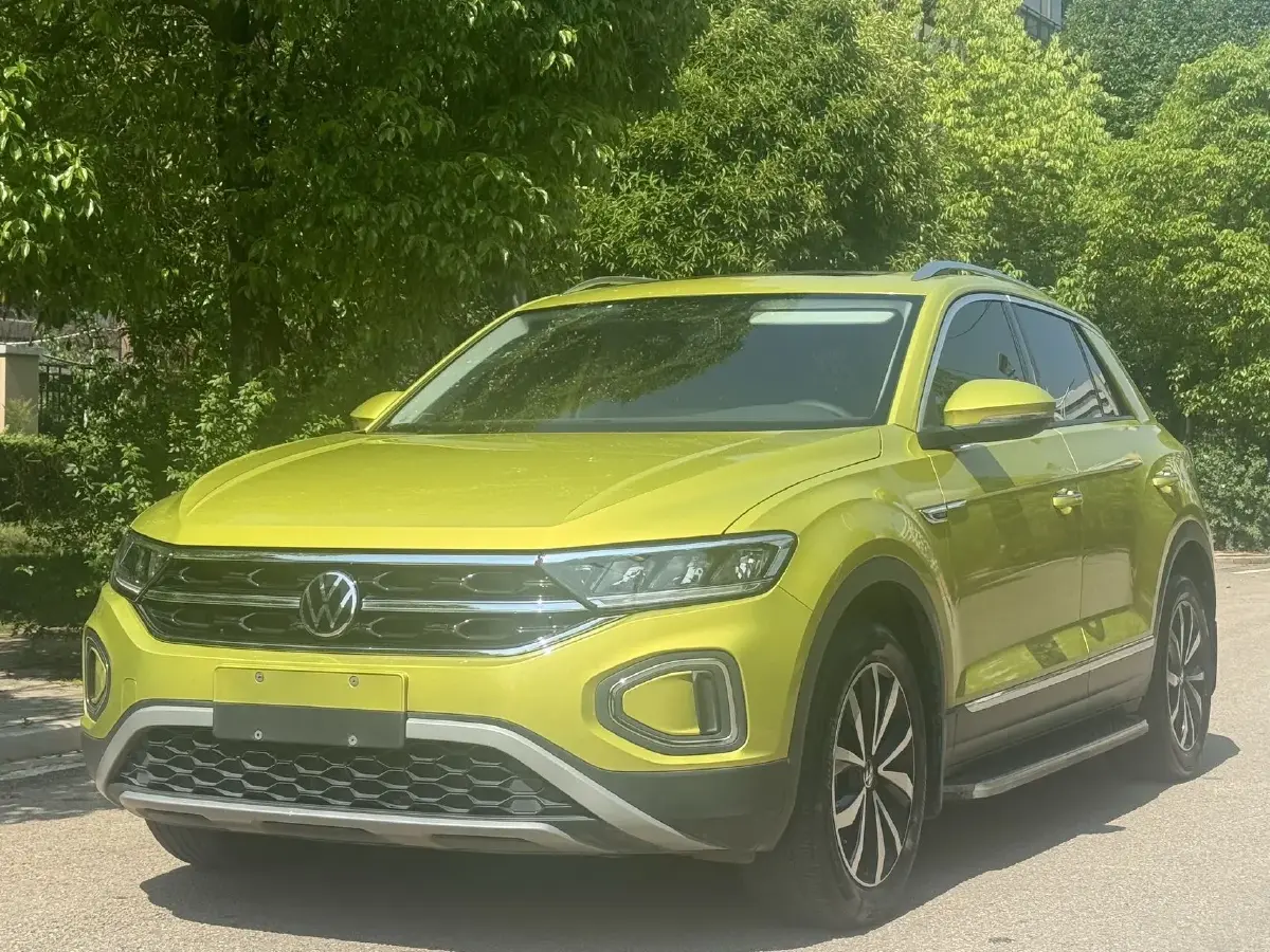 2023 Volkswagen T-Roc 1.4T 150HP L4 7DCT