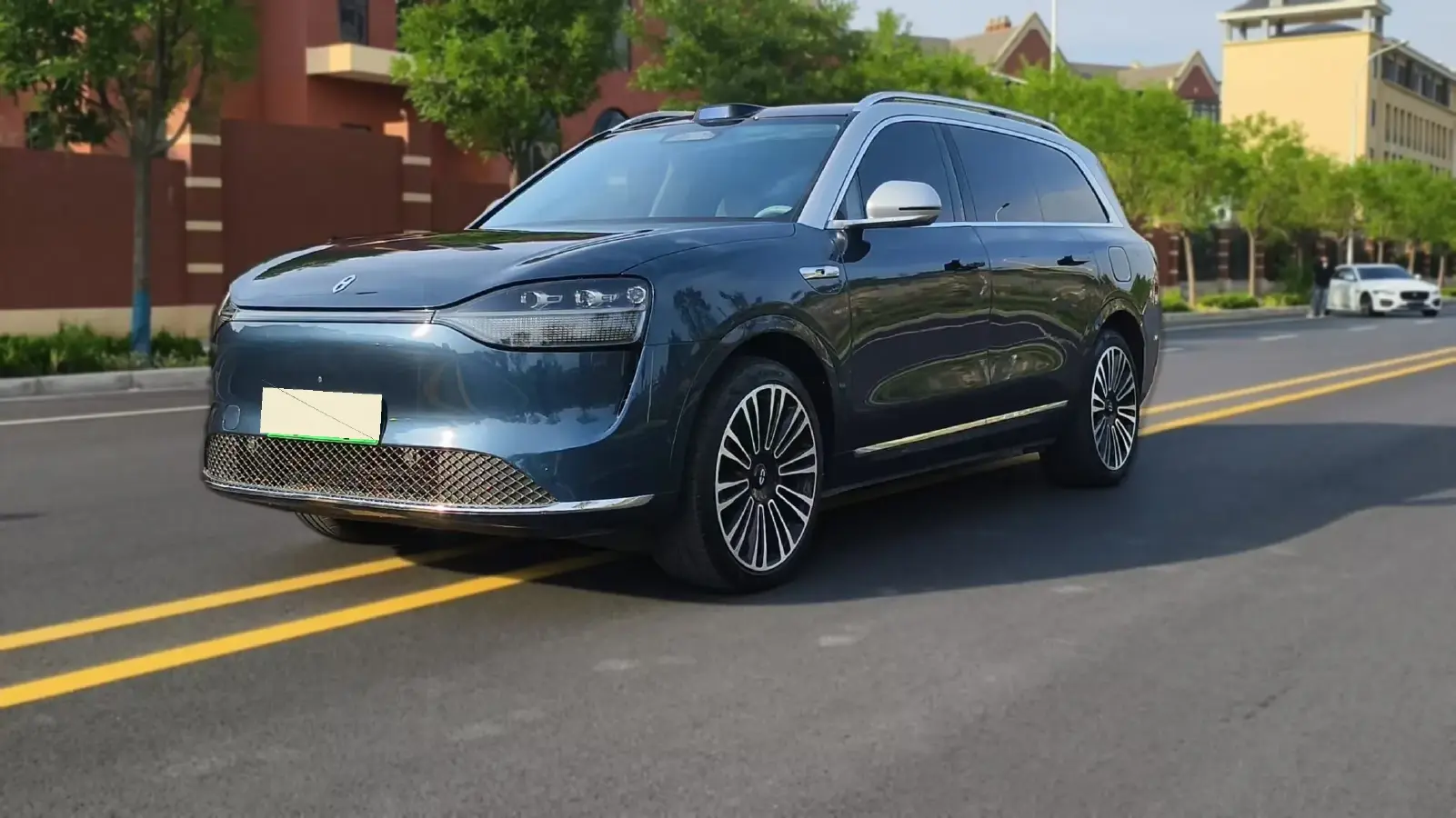 2024 HIMA AITO M9 BEV 100KWH