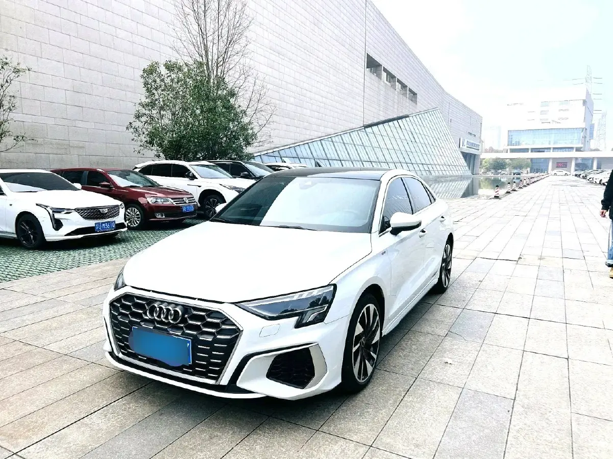 2023 Audi A3 1.4T 150HP L4 7DCT