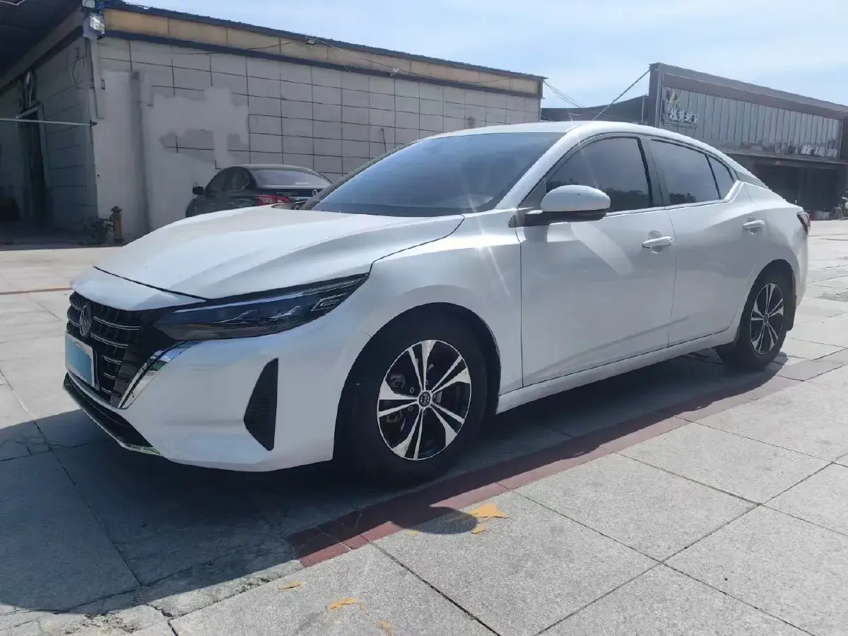 2023 Nissan Sylphy 1.6L 135HP L4 CVT