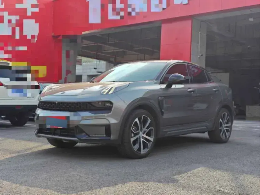 2022 LYNK&CO 05 2.0T 254HP L4 8AT