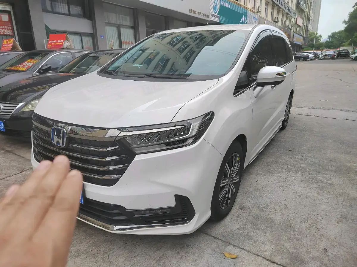 2024 Honda Odyssey 2.0L 146HP L4 E-CVT Hybrid