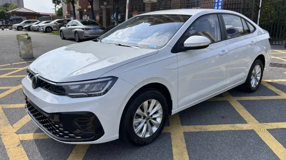 2023 Volkswagen Lavida 1.5L 110HP L4 5MT