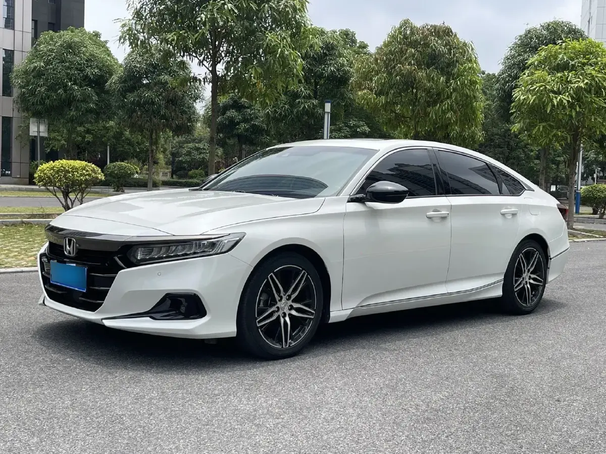 2022 Honda Accord 1.5T 194HP L4 CVT