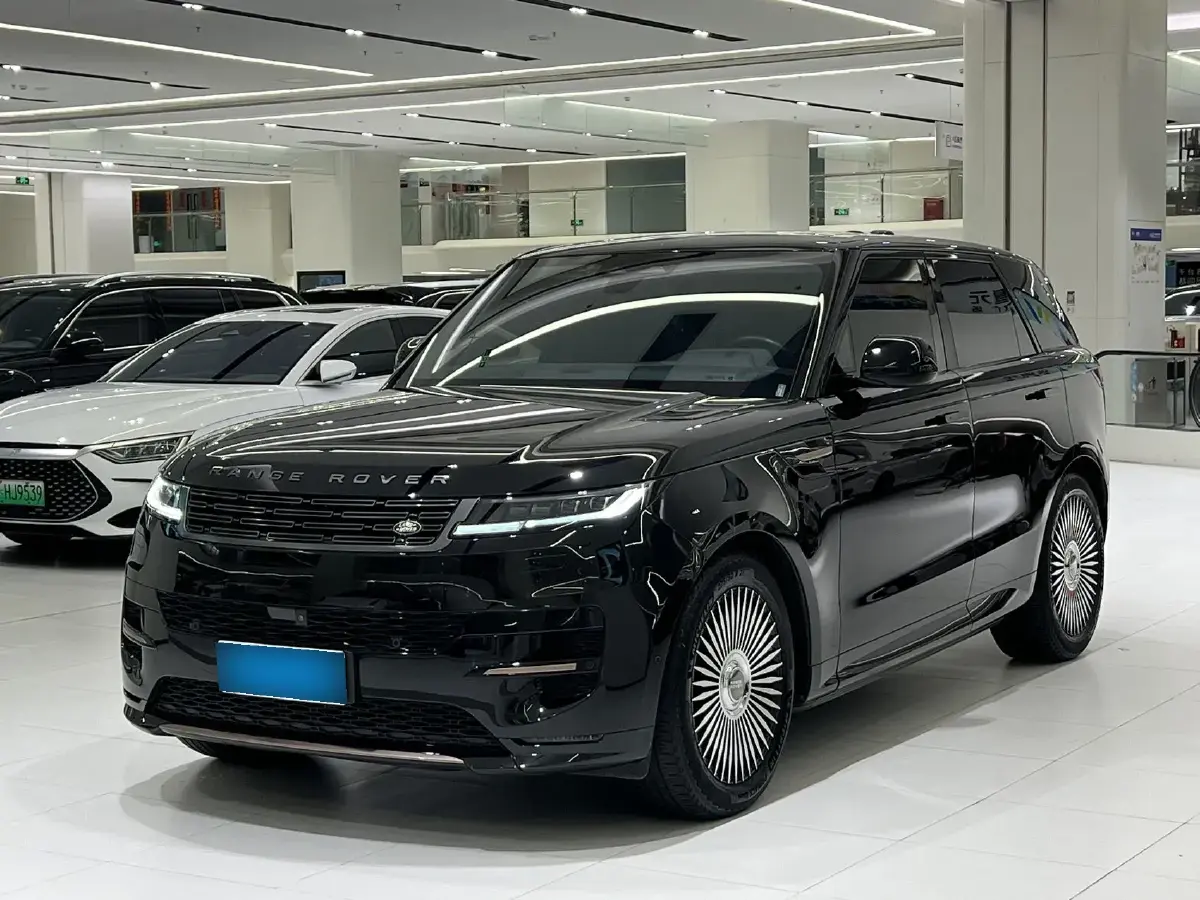 2023 Land Rover Range Rover Sport 3.0T 400HP L6 8AT