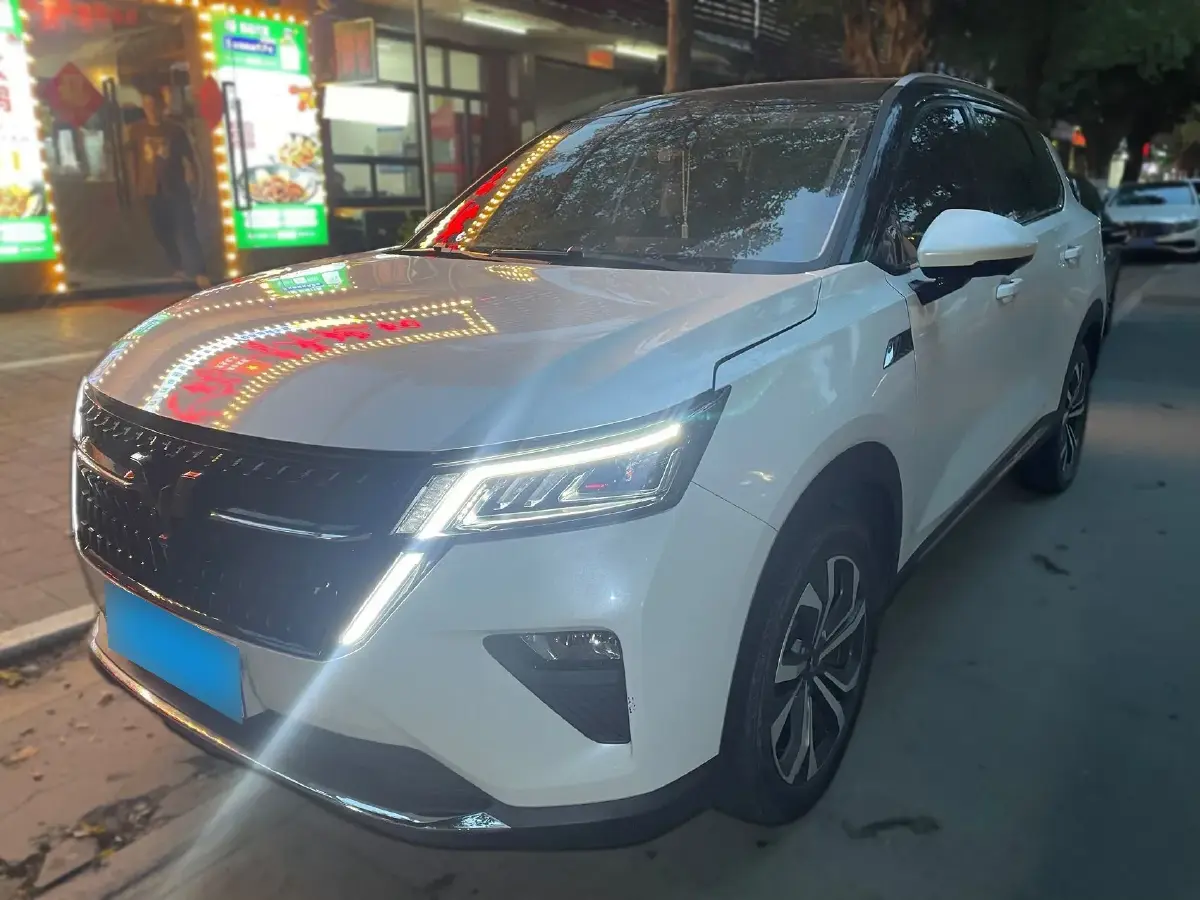 2021 WuLing XingChen 1.5T 147HP L4 CVT