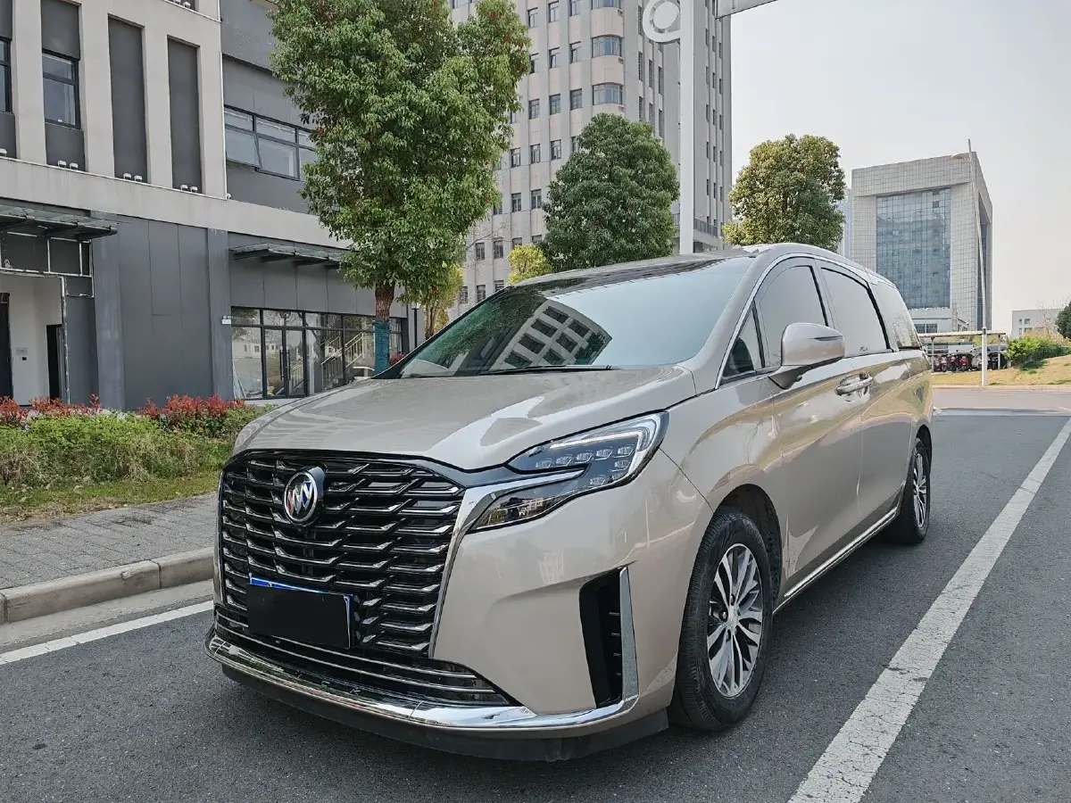 2023 Buick GL8 2.0T 237HP L4 9AT