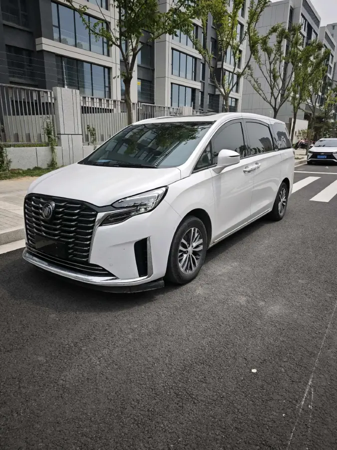 2023 Buick GL8 2.0T 237HP L4 9AT