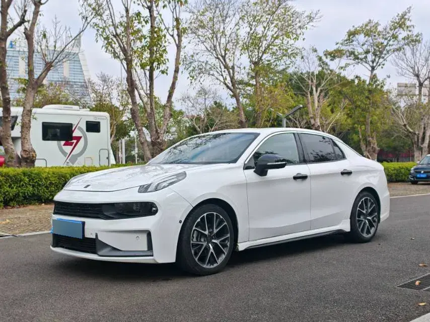 2022 LYNK&CO 03 2.0T 190HP L4 7DCT