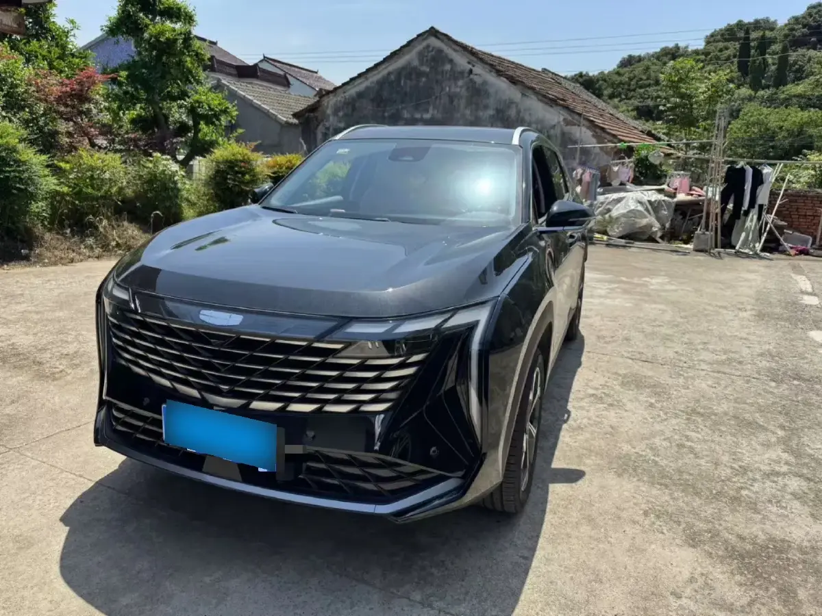 2023 Geely StarRay 1.5T 181HP L4 7DCT