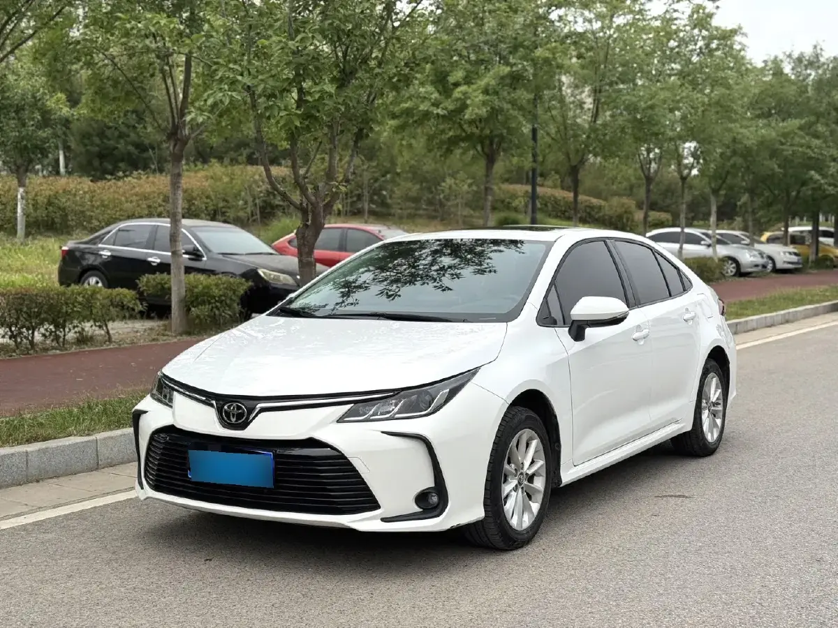 2021 Toyota Corolla 1.2T 116HP L4 CVT