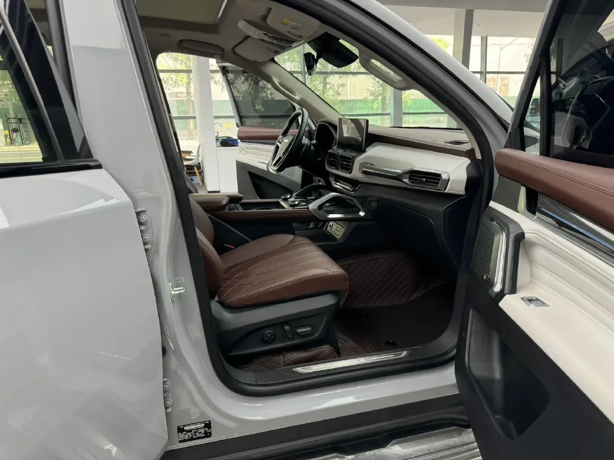2023 MAXUS Territory 2.0T 218HP L4 8AT,autocango,china used car exporter,china ev exporter,chinese used car exporter,chinese used ev exporter
