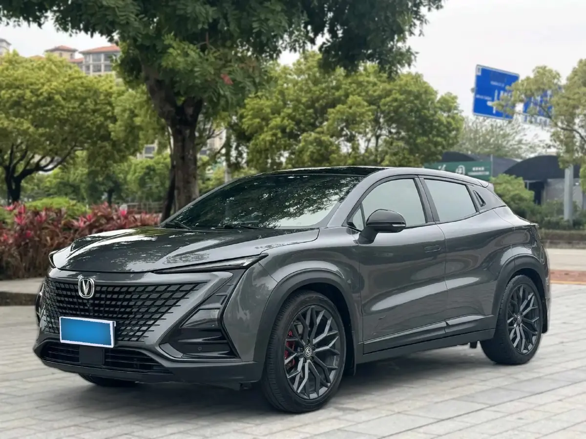 2022 ChangAn UNI-T 2.0T 233HP L4 8AT