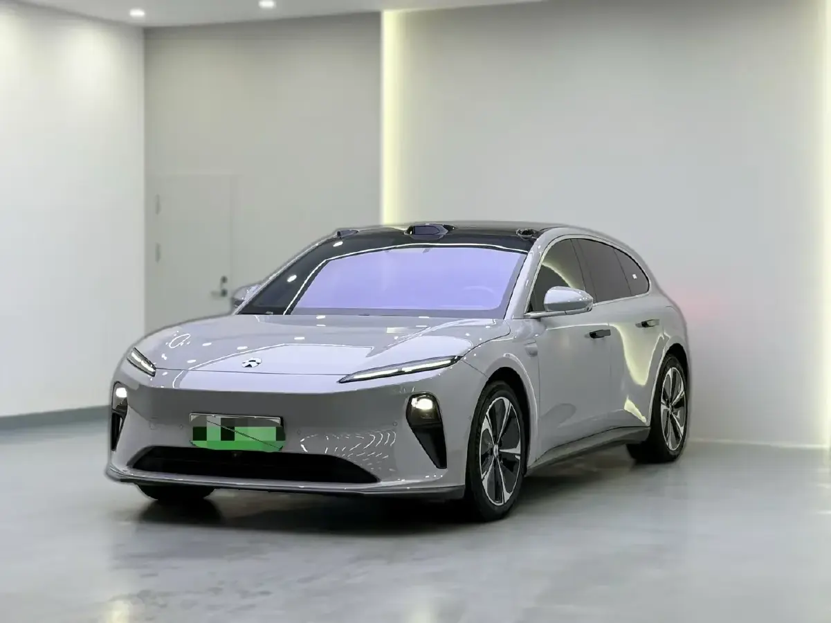 2024 NIO ET5T BEV 100KWH