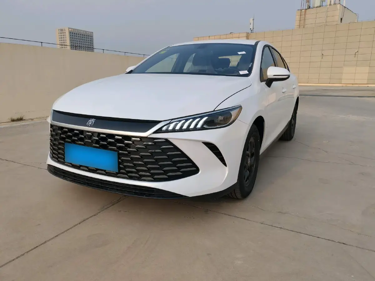 2025 BYD Qin Plus 1.5L 101HP L4 E-CVT PHEV 7.68KWH