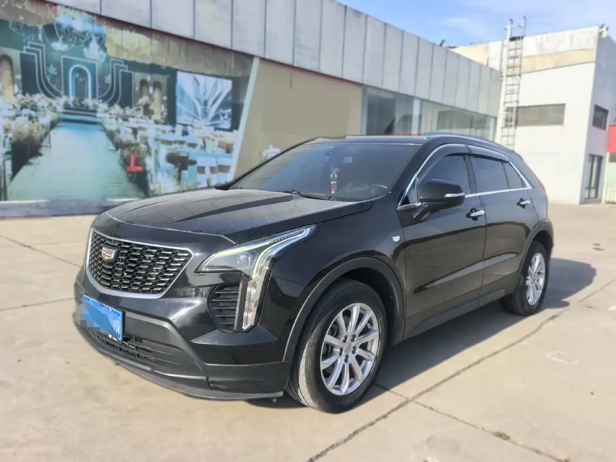 2022 Cadillac XT4 2.0T 237HP L4 9AT