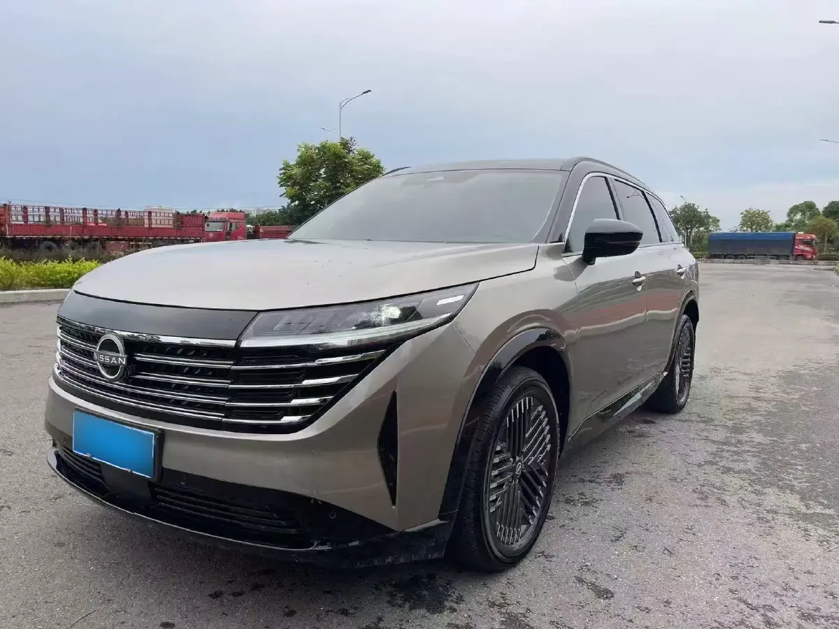 2024 Nissan Pathfinder 2.0T 252HP L4 9AT