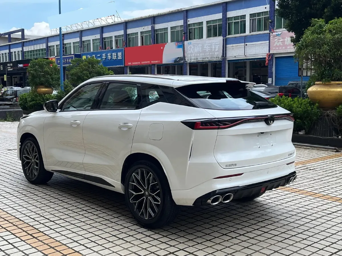 2025 ChangAn UNI-Z 1.5T 188HP L4 7DCT,autocango,china used car exporter,china ev exporter,chinese used car exporter,chinese used ev exporter