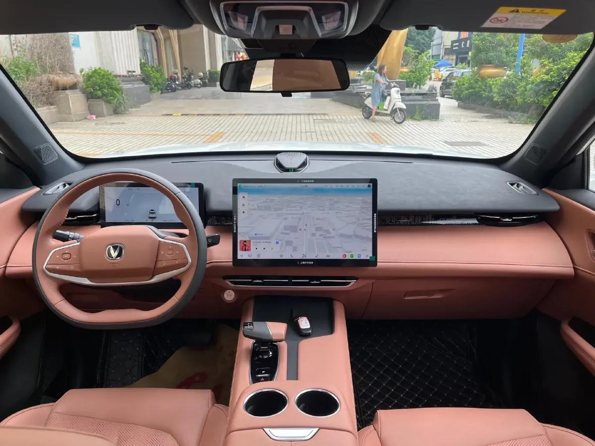 2025 ChangAn UNI-Z 1.5T 188HP L4 7DCT,autocango,china used car exporter,china ev exporter,chinese used car exporter,chinese used ev exporter