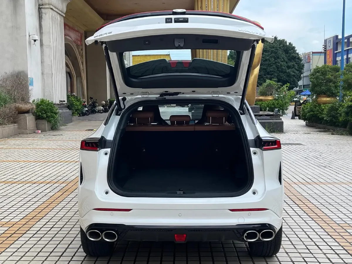 2025 ChangAn UNI-Z 1.5T 188HP L4 7DCT,autocango,china used car exporter,china ev exporter,chinese used car exporter,chinese used ev exporter