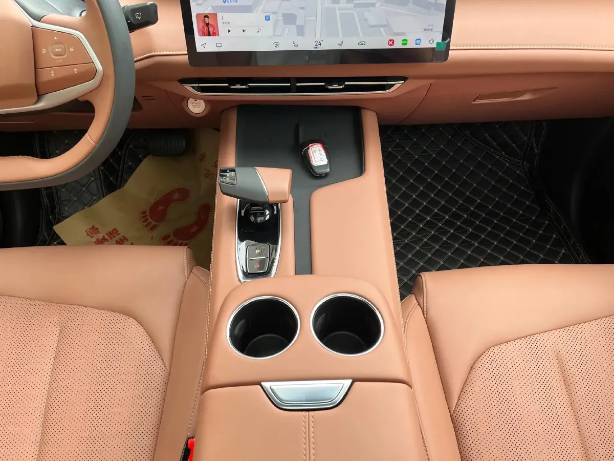 2025 ChangAn UNI-Z 1.5T 188HP L4 7DCT,autocango,china used car exporter,china ev exporter,chinese used car exporter,chinese used ev exporter