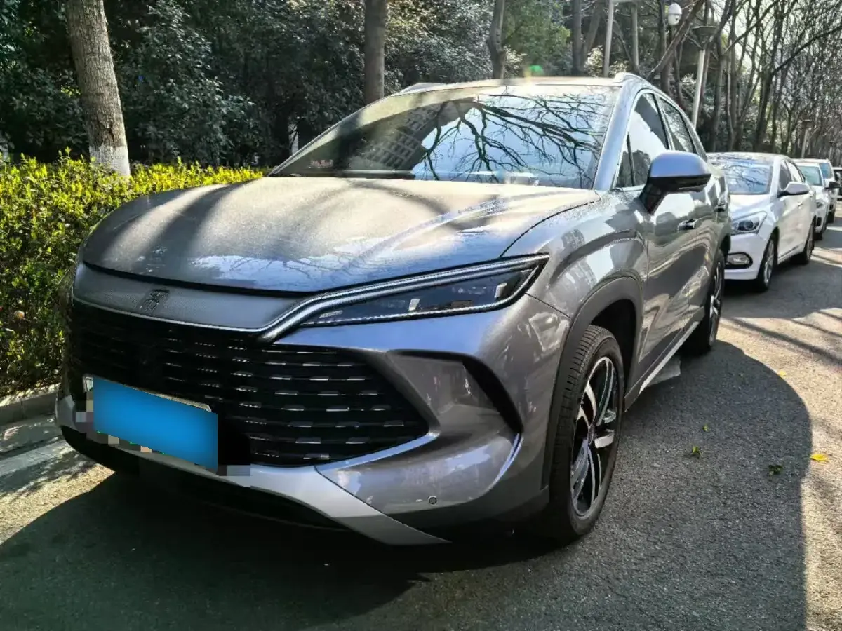 2024 BYD SongL DM-i 1.5L 101HP L4 E-CVT PHEV 18.3KWH