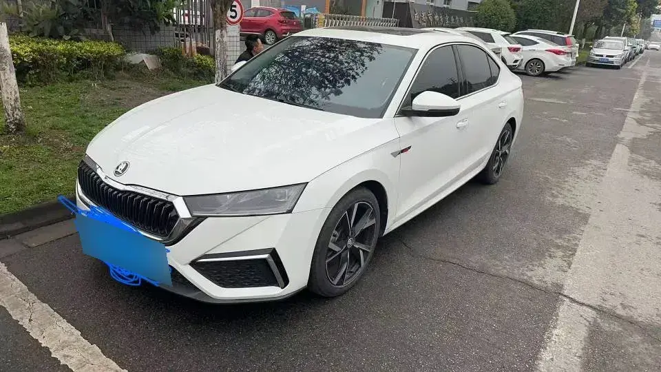 2023 Skoda Octavia 1.4T 150HP L4 7DCT