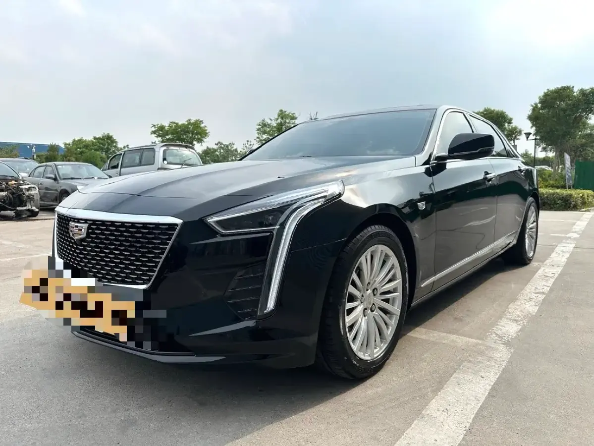 2022 Cadillac CT6 2.0T 237HP L4 10AT