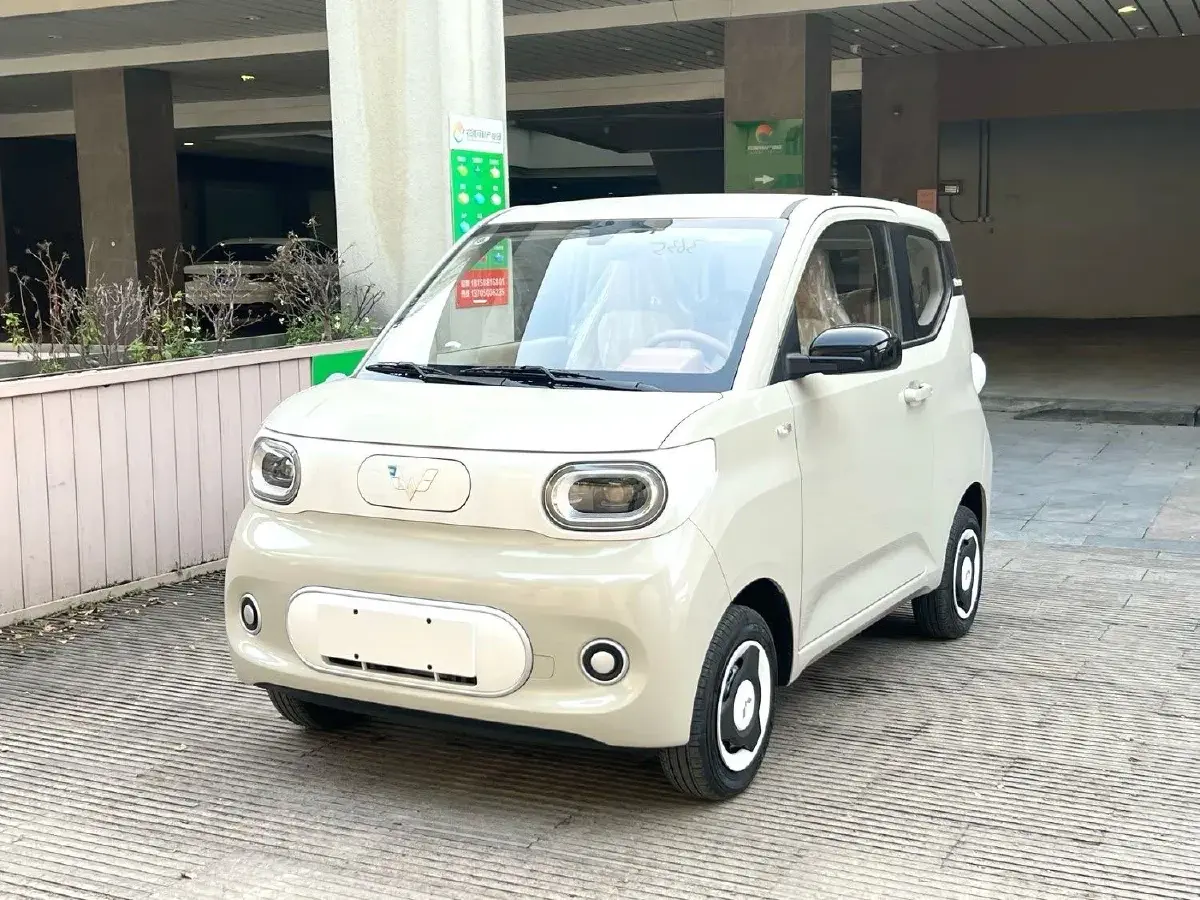 2024 WuLing HongGuang MINI EV BEV 17.3KWH
