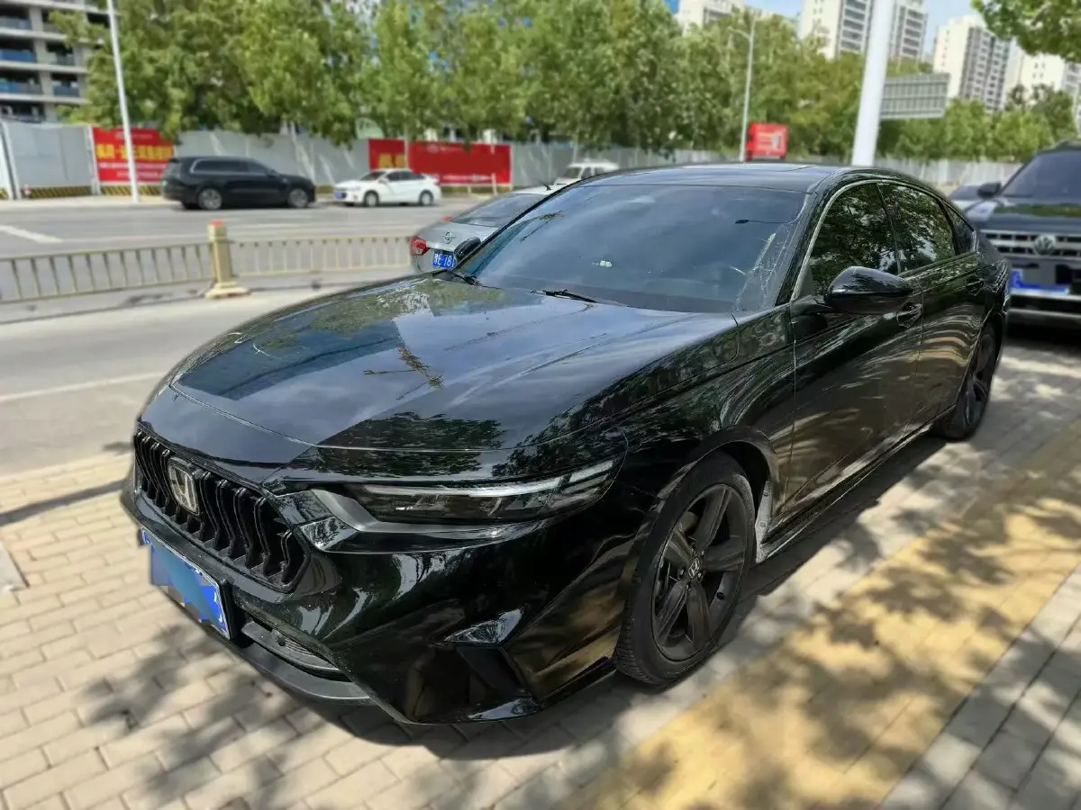 2023 Honda Inspire 1.5T 192HP L4 CVT