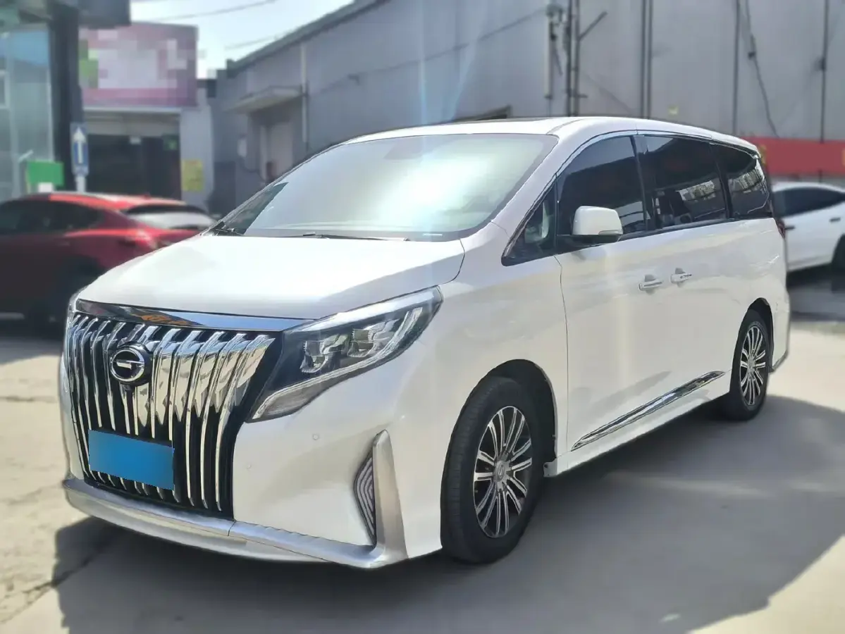 2021 GAC Trumpchi M8 2.0T 252HP L4 8AT